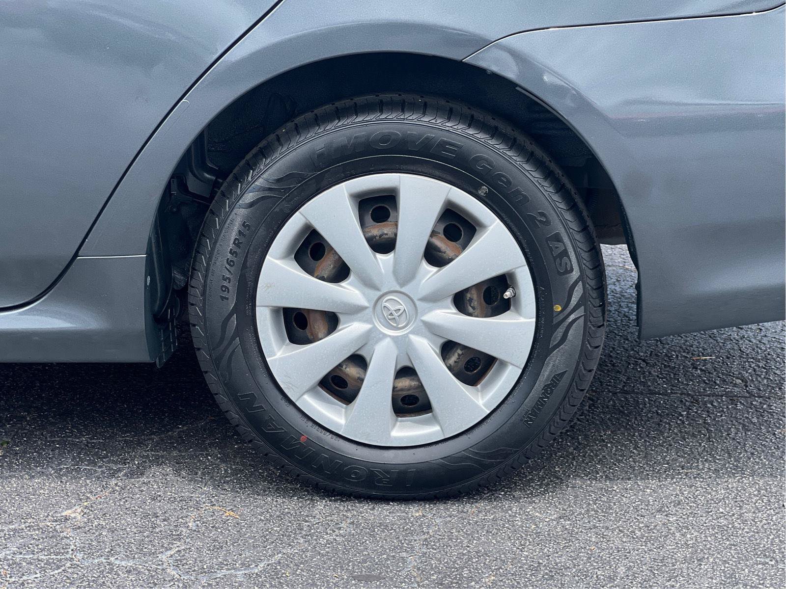 Used 2013 Toyota Corolla L FWD image 23