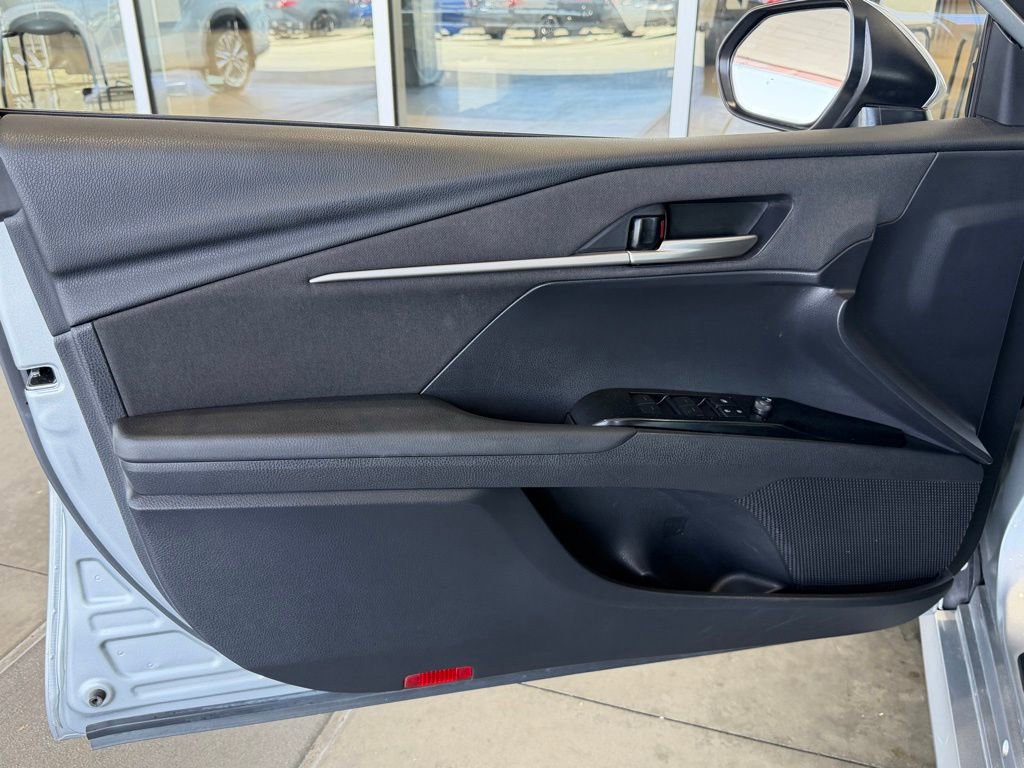 Certified 2025 Toyota Camry LE FWD image 17