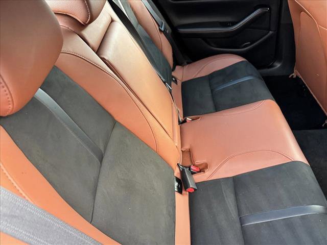 Used 2024 MAZDA MAZDA3 s image 19