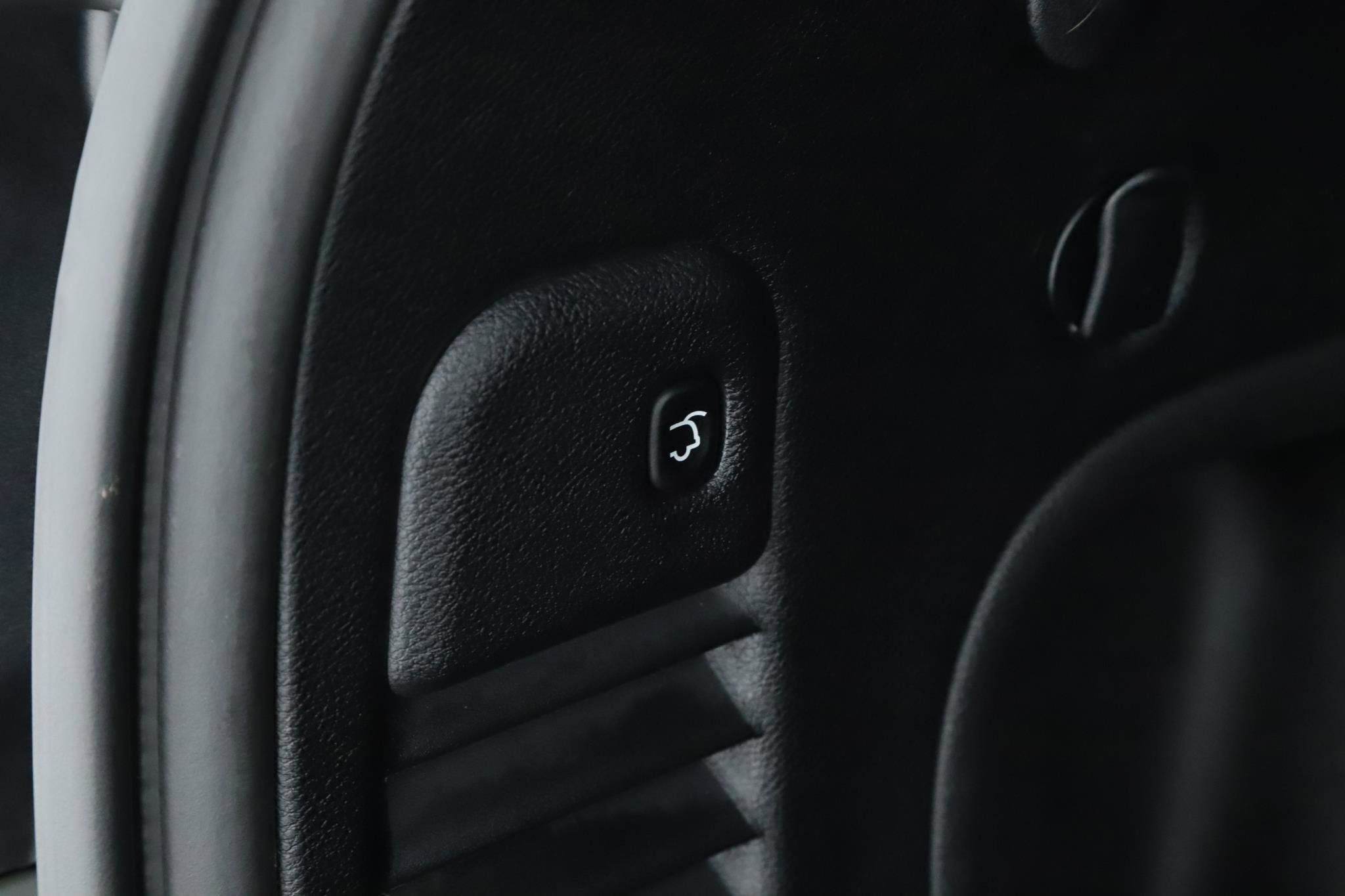 Used 2021 Jeep Grand Cherokee Laredo X image 21