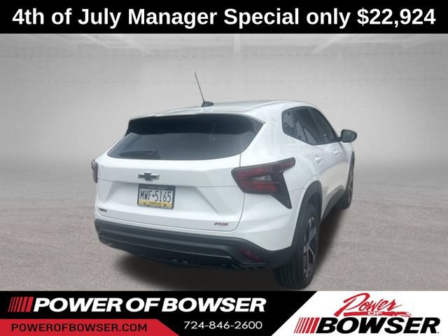 Used 2025 Chevrolet Trax RS w/ Driver Confidence Package FWD image 16