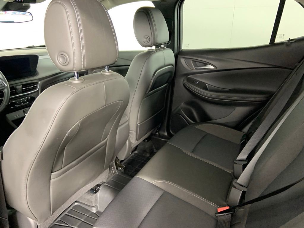 Used 2025 Buick Encore GX Preferred w/ Comfort Package image 18