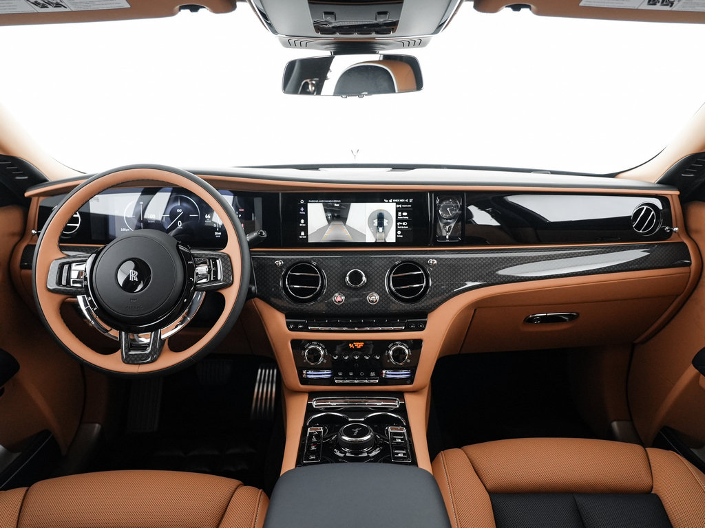 New 2027 Rolls-Royce Ghost Black Badge AWD/4WD image 4