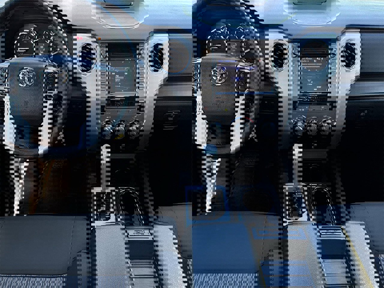 Used 2015 Toyota Tundra SR5 image 10