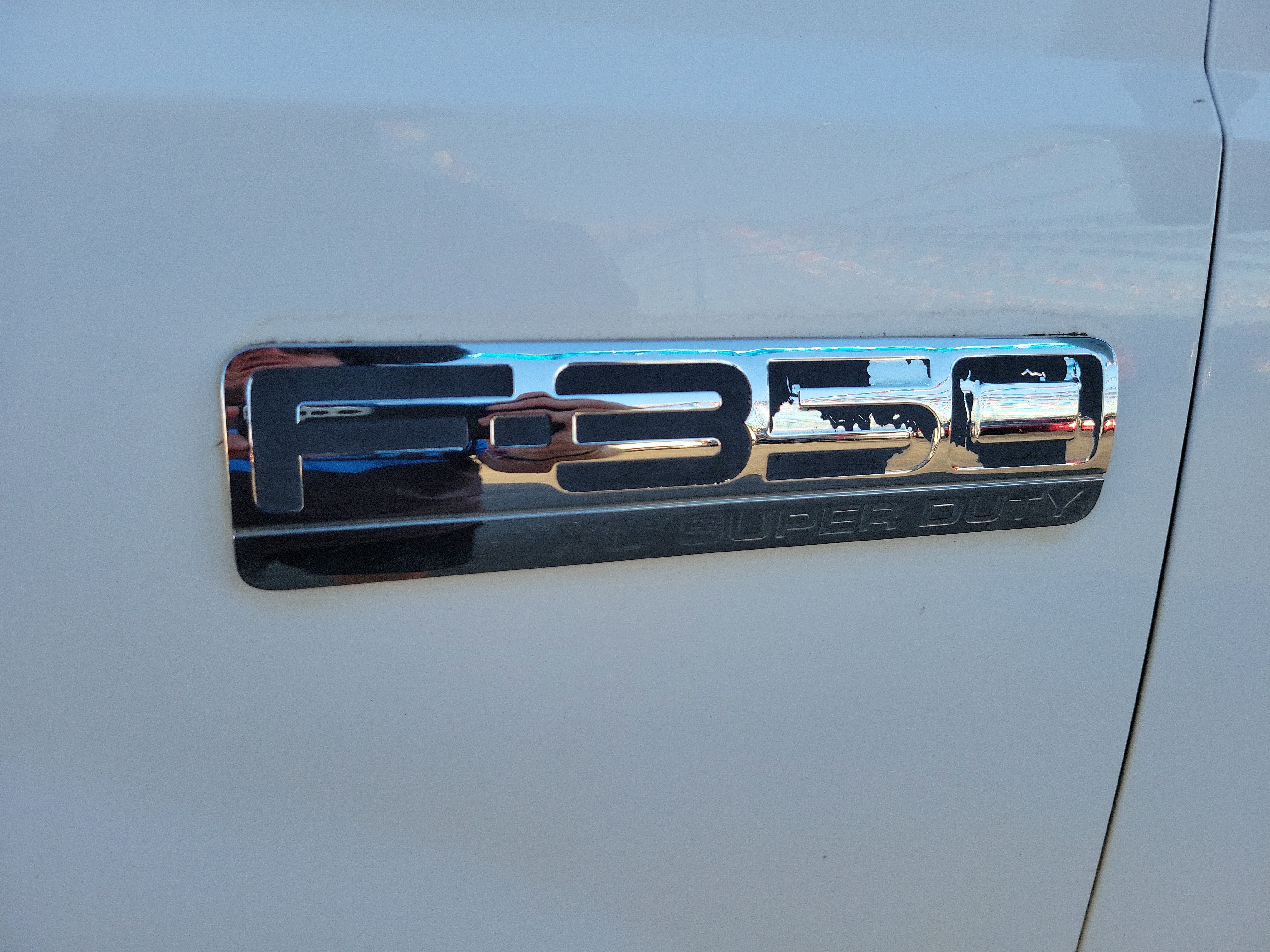 Used 2005 Ford F350 XL AWD/4WD image 9