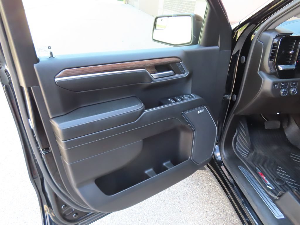 Certified 2024 Chevrolet Silverado 1500 RST w/ Convenience Package II AWD/4WD image 28