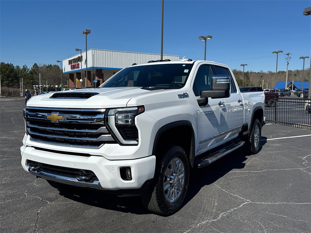 Used 2024 Chevrolet Silverado 2500 High Country w/ High Country Premium Package video 2