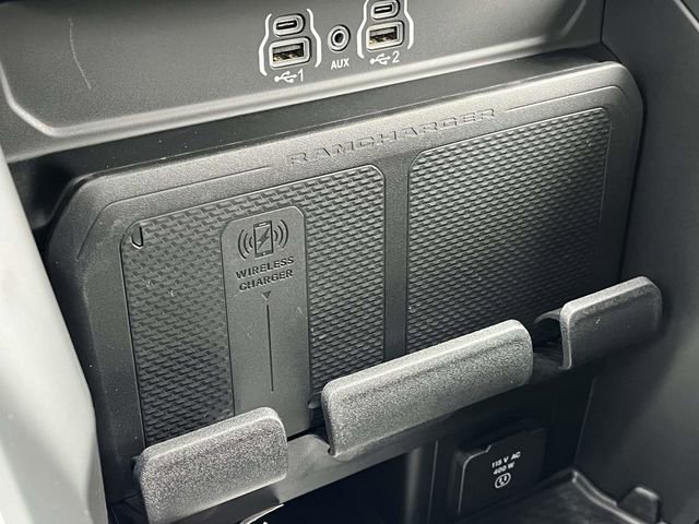Used 2025 RAM 1500 Big Horn image 33