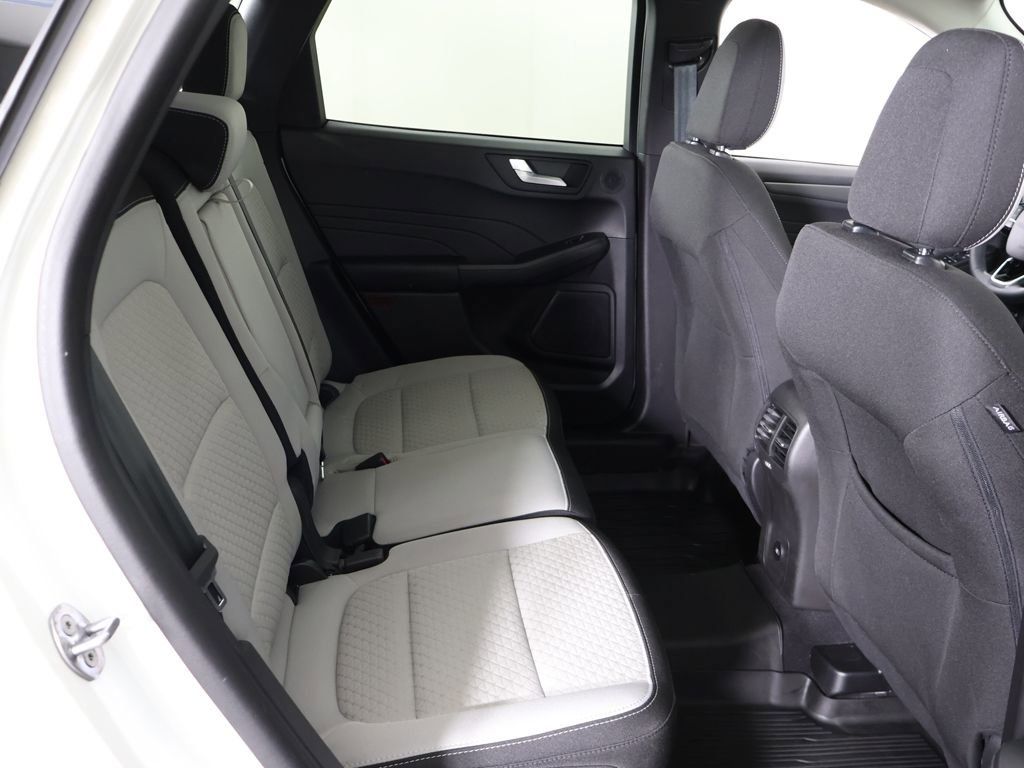 Used 2023 Ford Escape Active w/ Tech Pack #2 FWD image 40