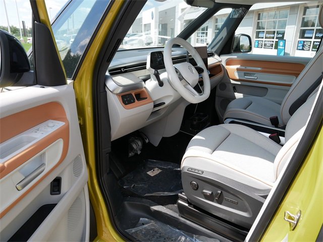 New 2025 Volkswagen ID. Buzz 1st Edition image 7