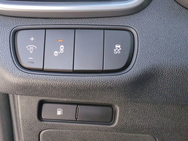 Used 2019 Kia Sorento LX image 17