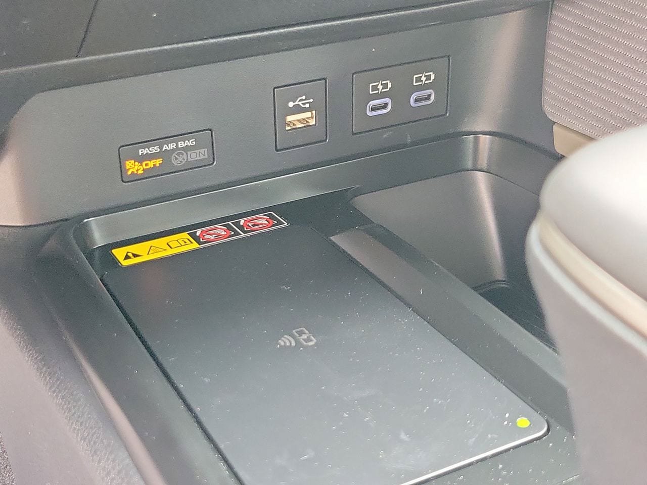 Used 2026 Toyota Camry SE FWD image 29