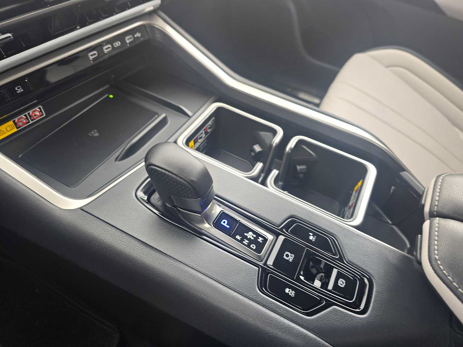 New 2026 Lexus TX 500h AWD image 33