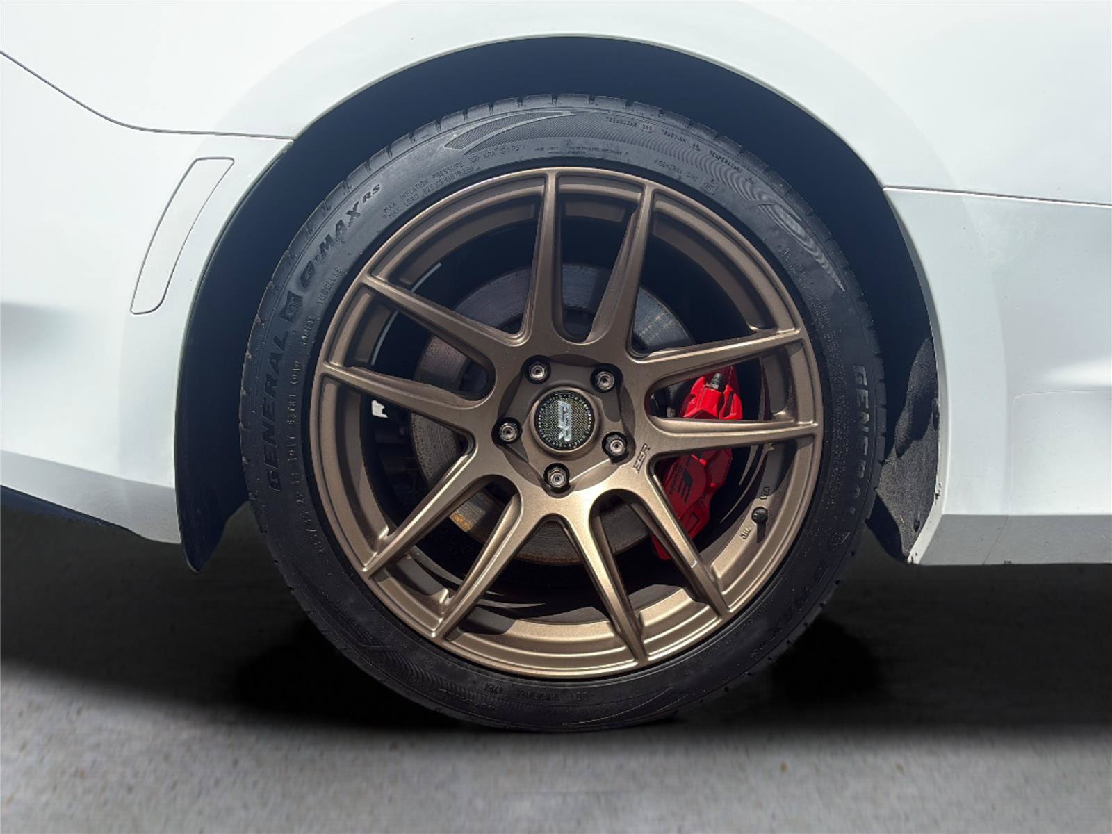 Used 2018 Chevrolet Camaro SS RWD image 29