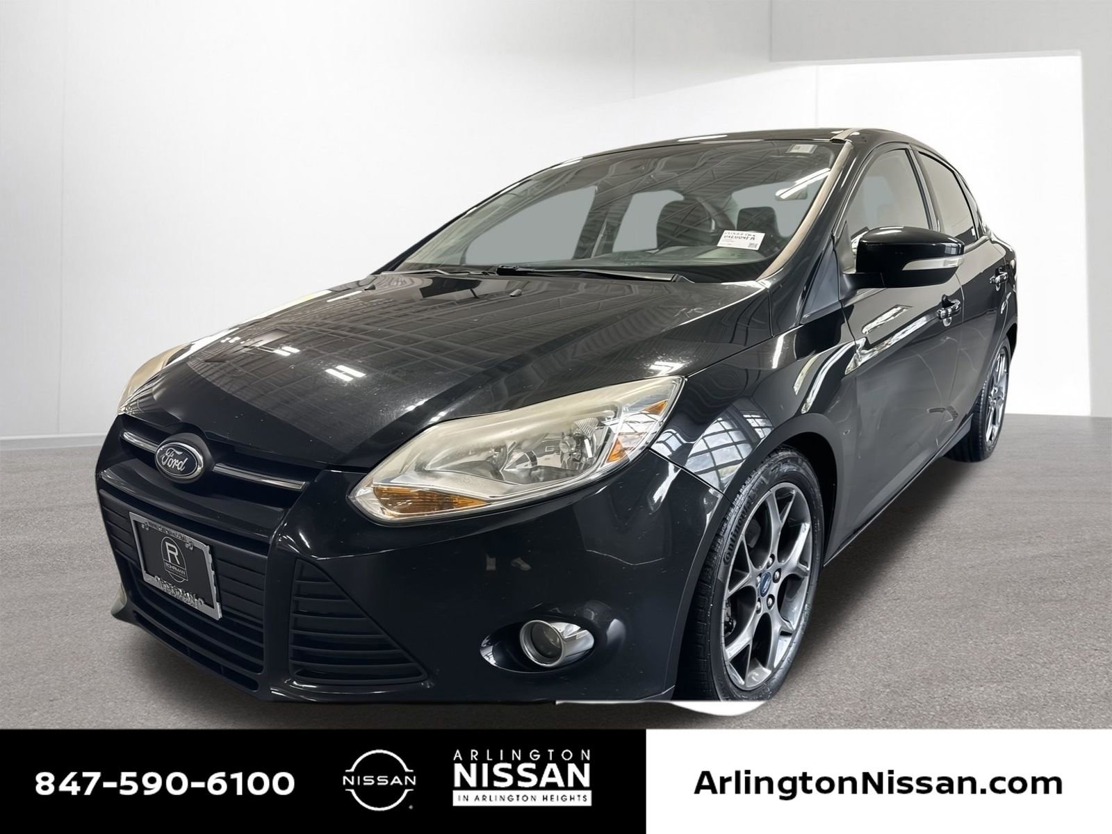 Used 2014 Ford Focus SE w/ Equipment Group 201A FWD image 1
