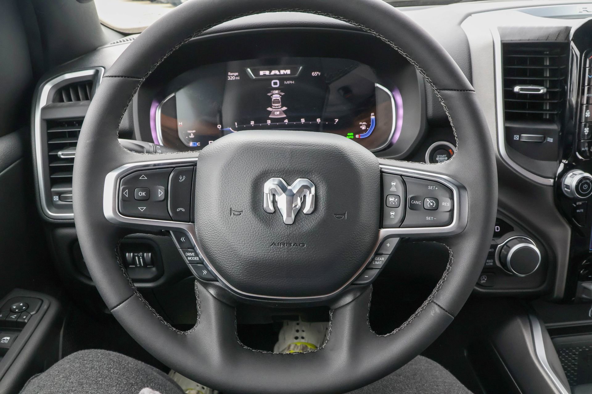 New 2026 RAM 1500 Big Horn AWD/4WD image 26