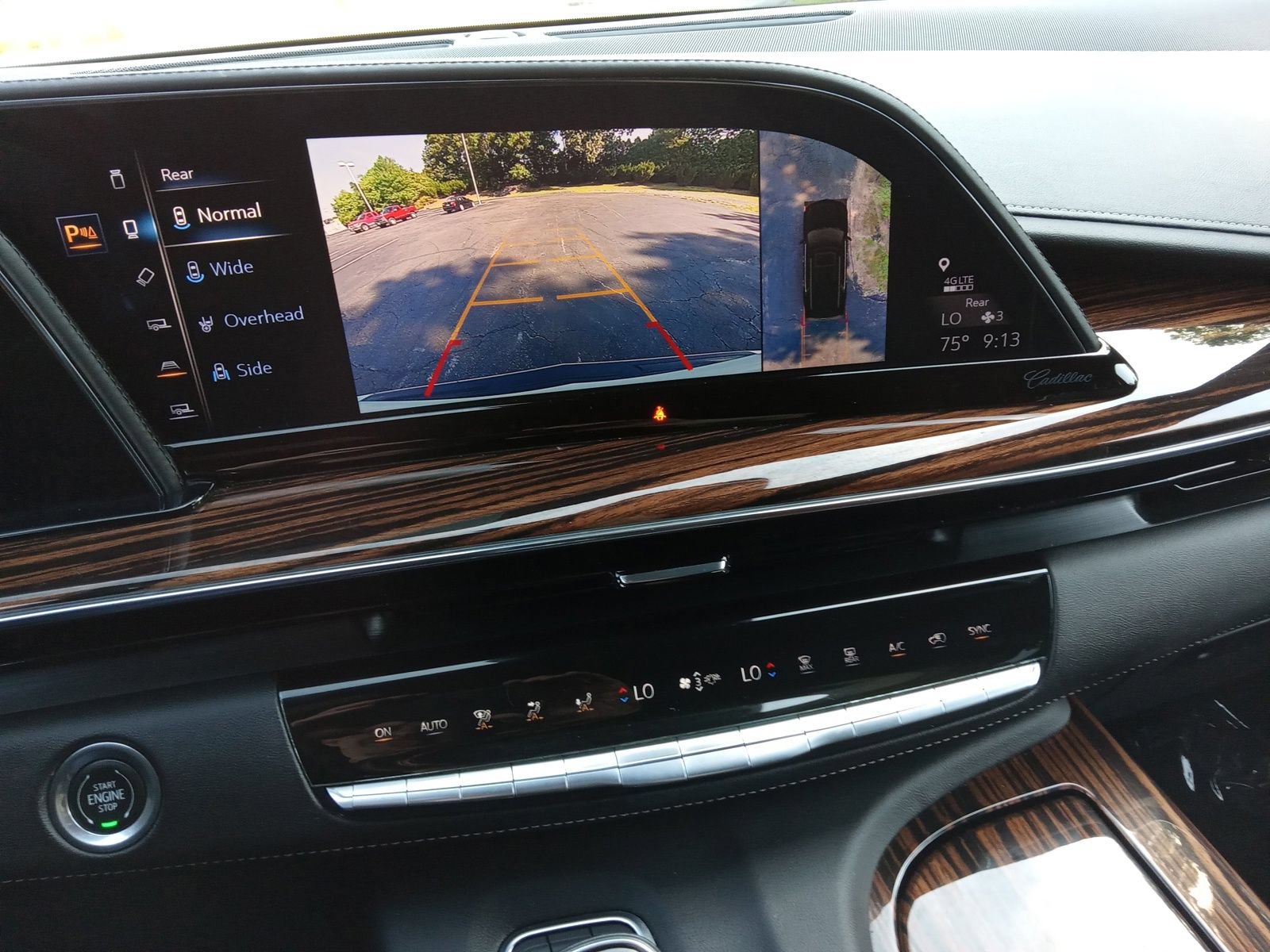 Used 2021 Cadillac Escalade Premium Luxury w/ Driver Assist Tech Package AWD/4WD image 17
