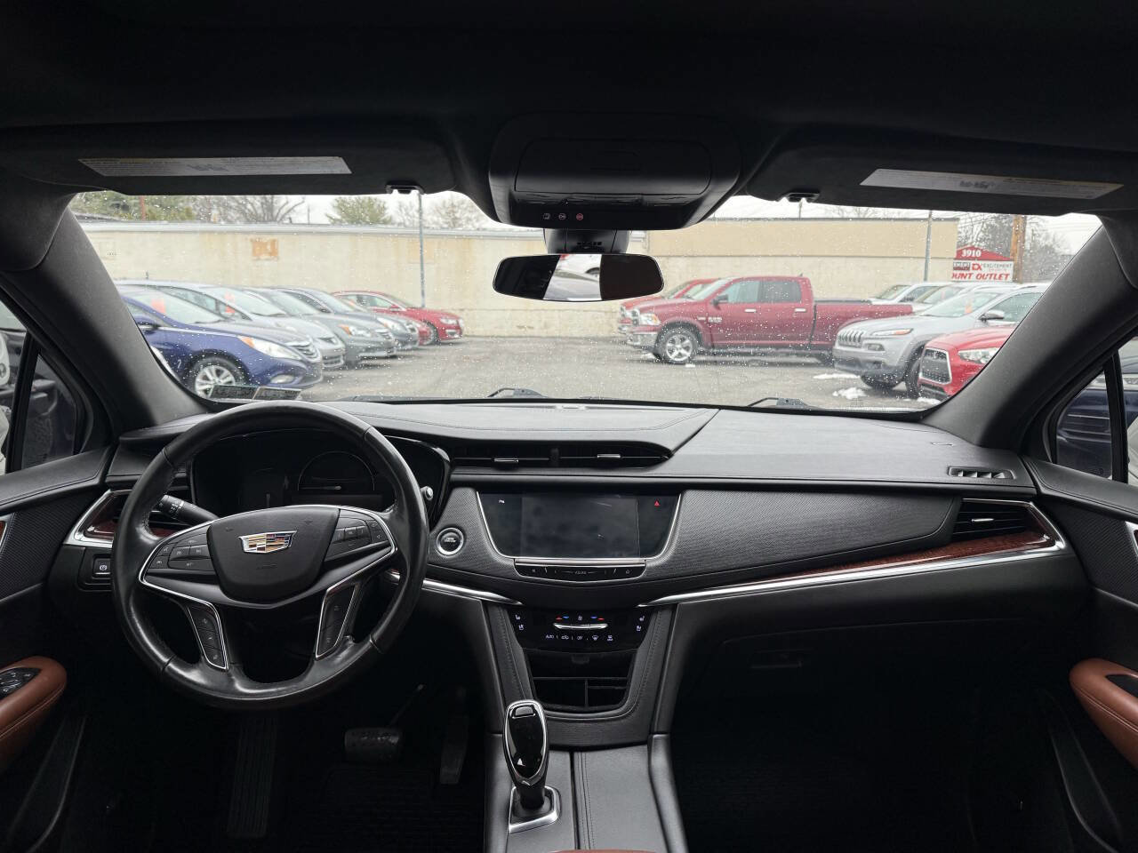 Used 2019 Cadillac XT5 Luxury AWD/4WD image 14