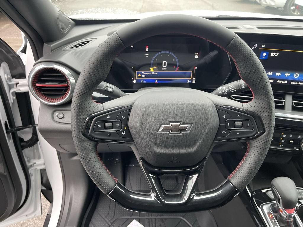 New 2026 Chevrolet Trax RS w/ Sunroof Package FWD image 14