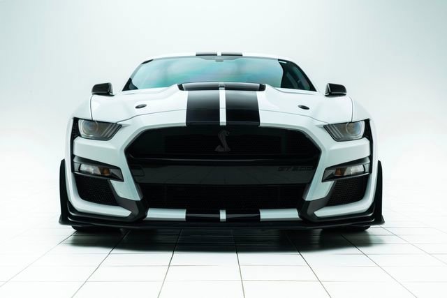 Used 2021 Ford Mustang Shelby GT500 w/ Carbon Fiber Track Pack image 7
