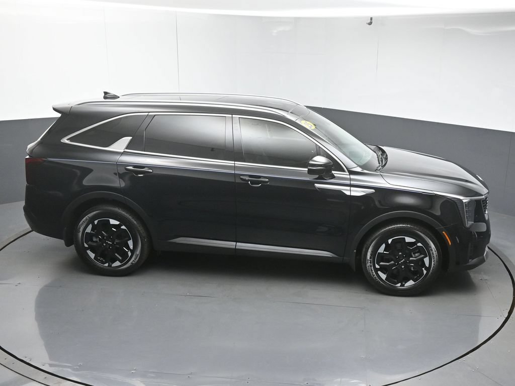 Used 2025 Kia Sorento S w/ Panoramic Sunroof Package FWD image 56