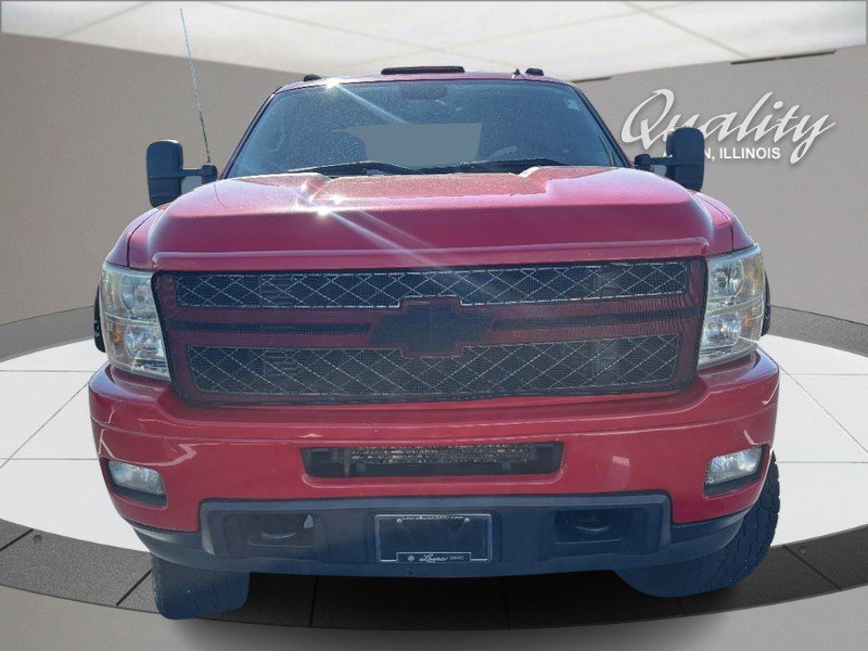 Used 2011 Chevrolet Silverado 2500 LT w/ Interior Plus Package AWD/4WD image 11
