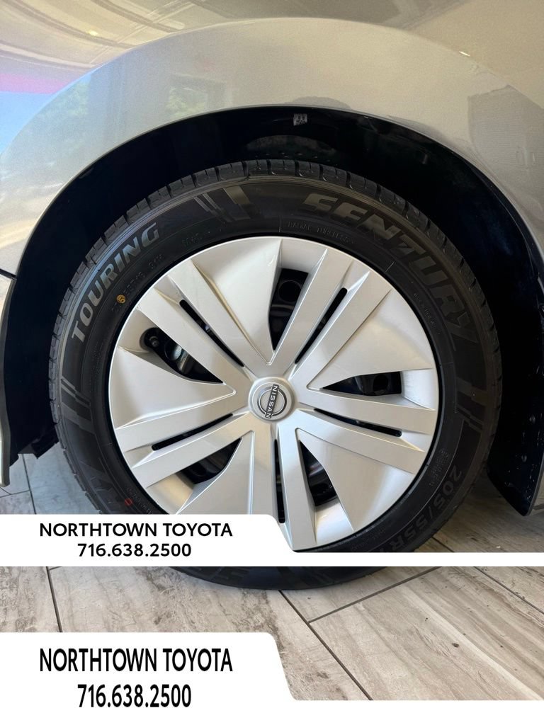 Used 2024 Nissan Leaf S FWD image 8