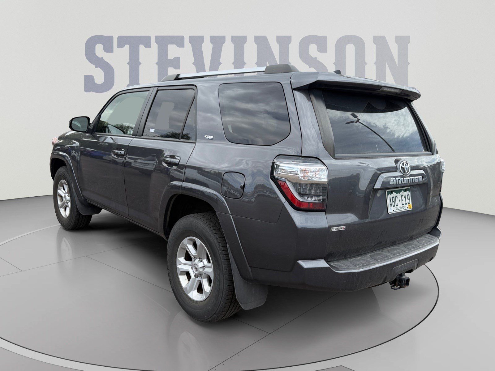 Certified 2019 Toyota 4Runner SR5 AWD/4WD image 3