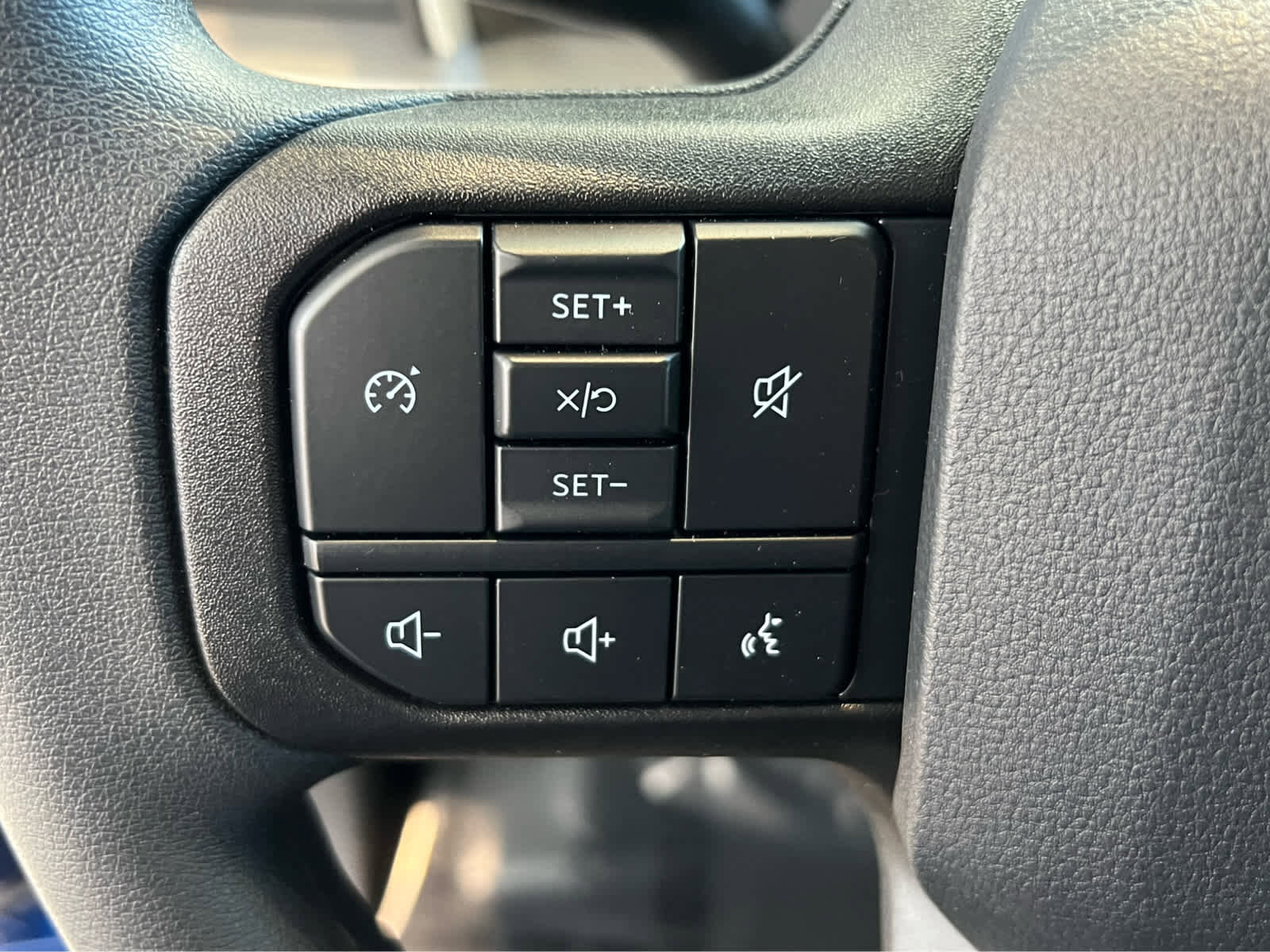 New 2026 Ford F350 XLT w/ XLT Premium Package AWD/4WD image 31