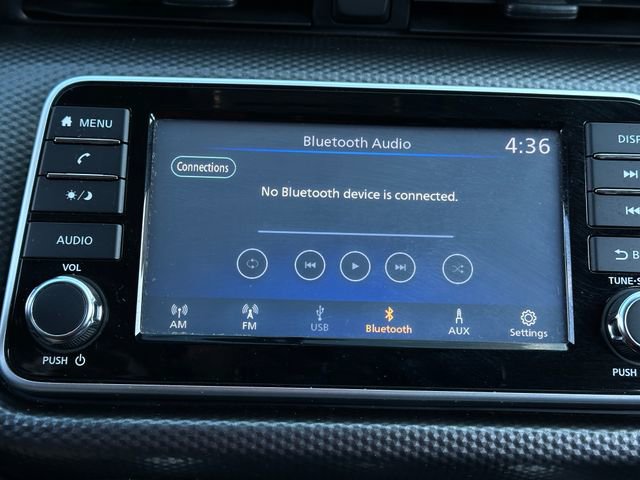 Used 2018 Nissan Kicks S image 26