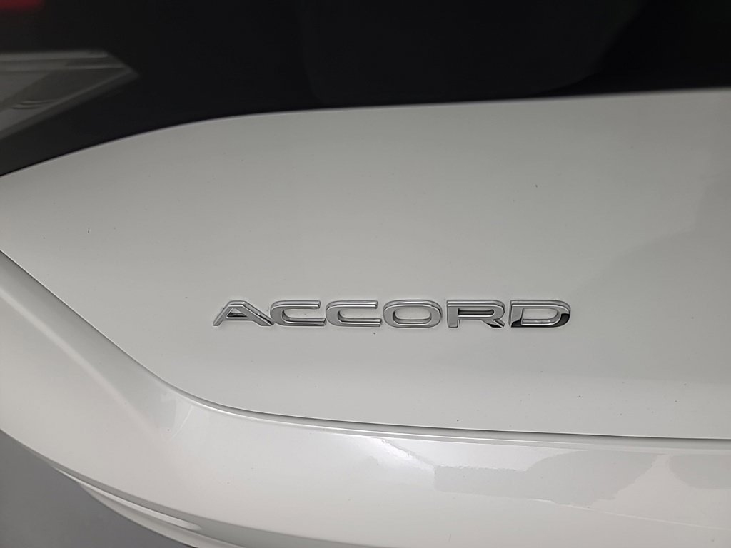 Used 2023 Honda Accord EX image 11