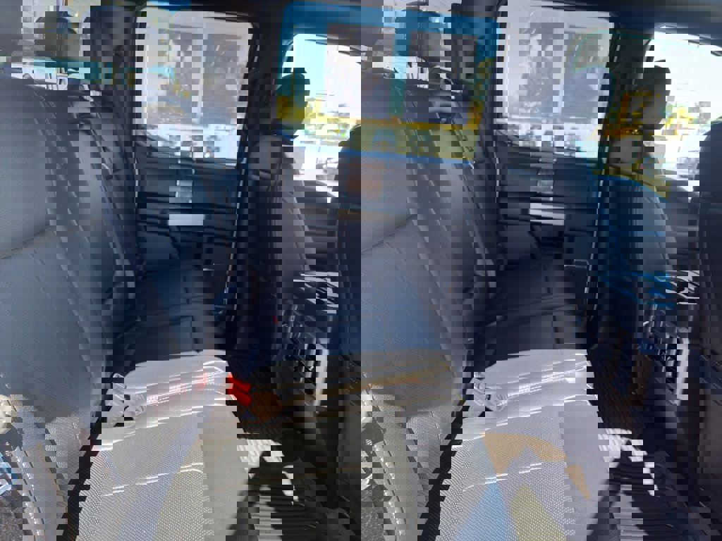 Used 2022 Ford F250 Lariat w/ Tremor Off-Road Package image 25