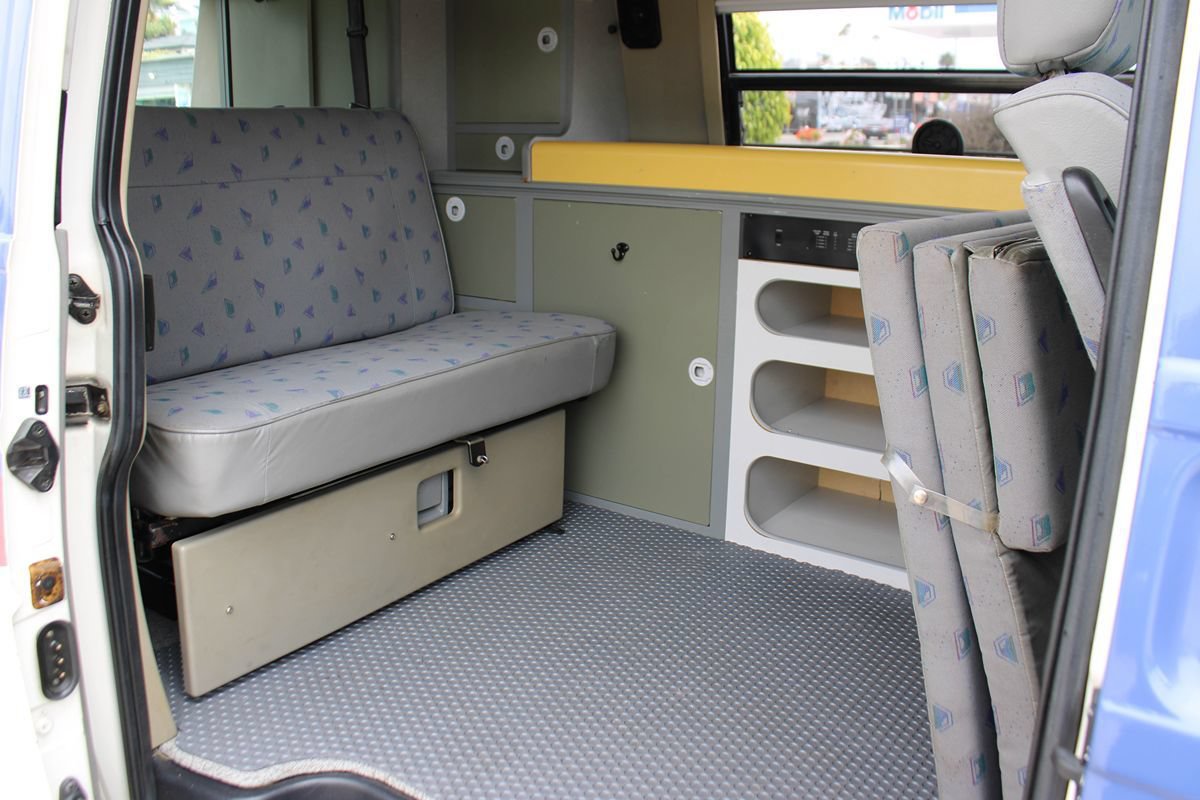 Used 1997 Volkswagen Eurovan Camper FWD image 22