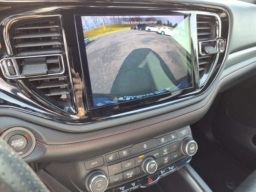 Used 2024 Dodge Durango GT image 36