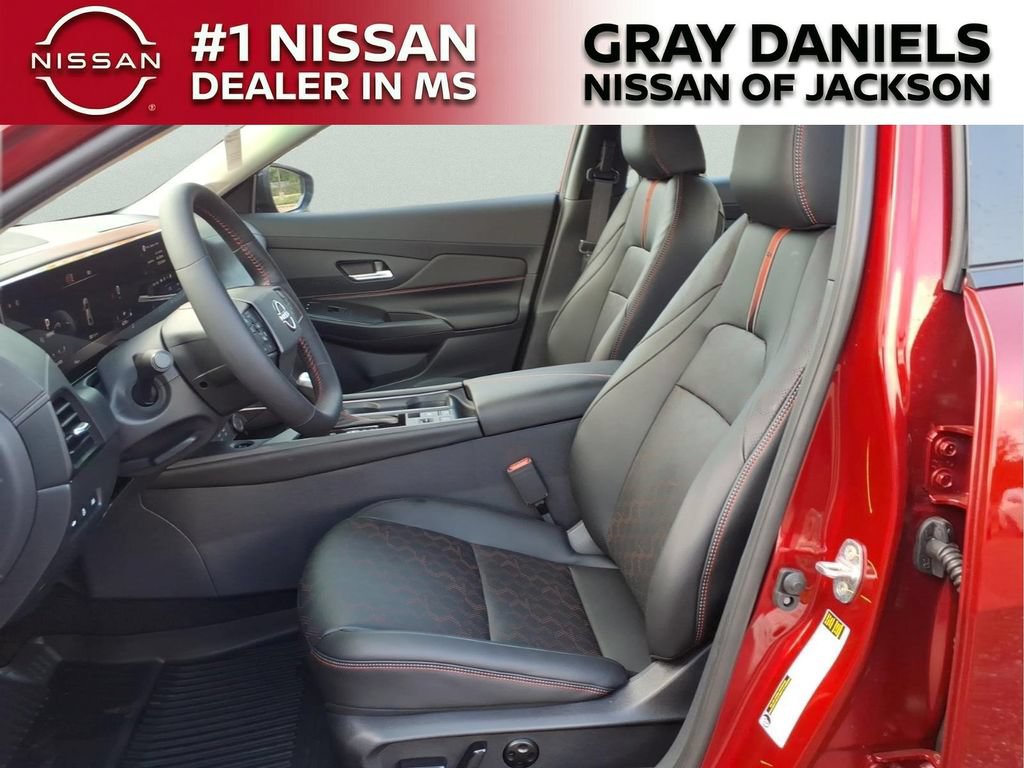 New 2026 Nissan Sentra SR w/ SR Premium Package FWD image 23
