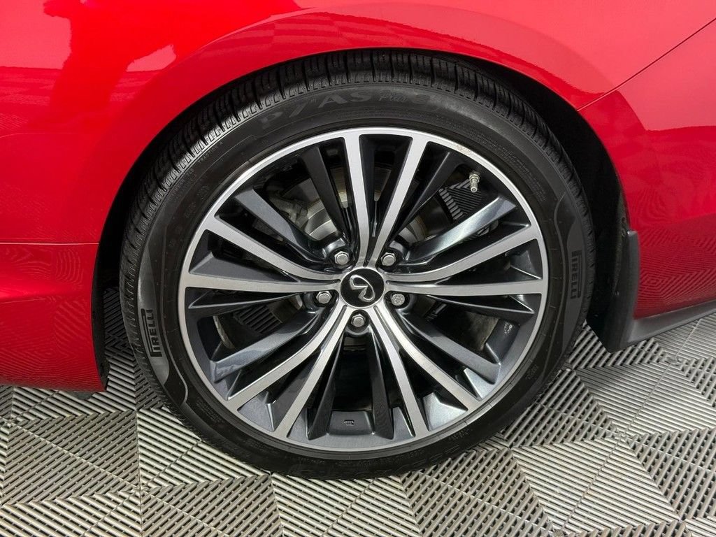 Used 2021 INFINITI Q60 3.0t Luxe w/ Cargo Package AWD/4WD image 16