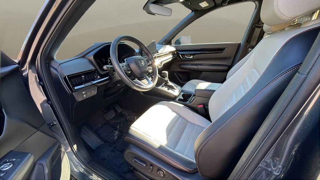 Used 2024 Honda CR-V Sport Touring image 14
