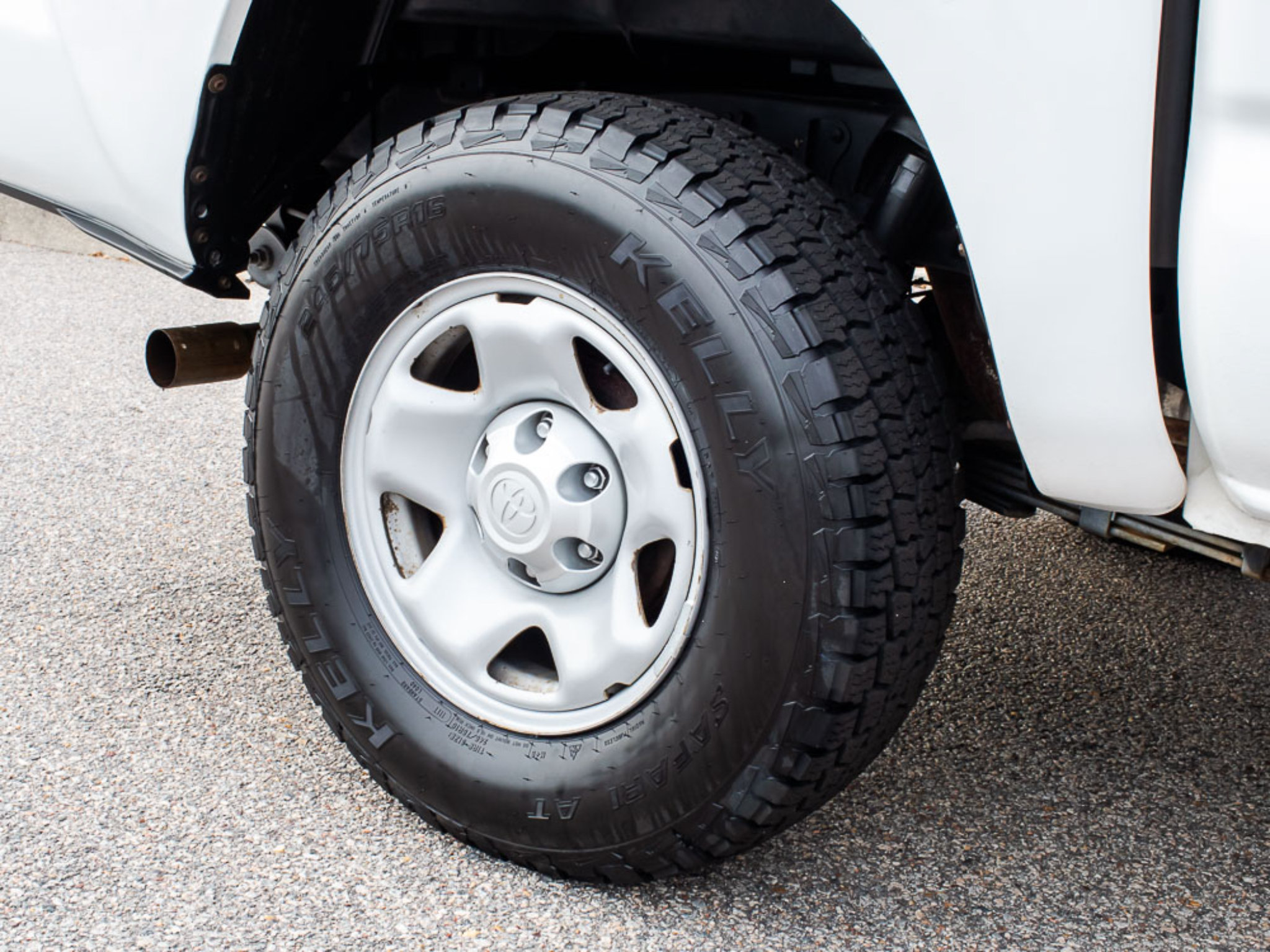 Used 2018 Toyota Tacoma SR RWD image 7