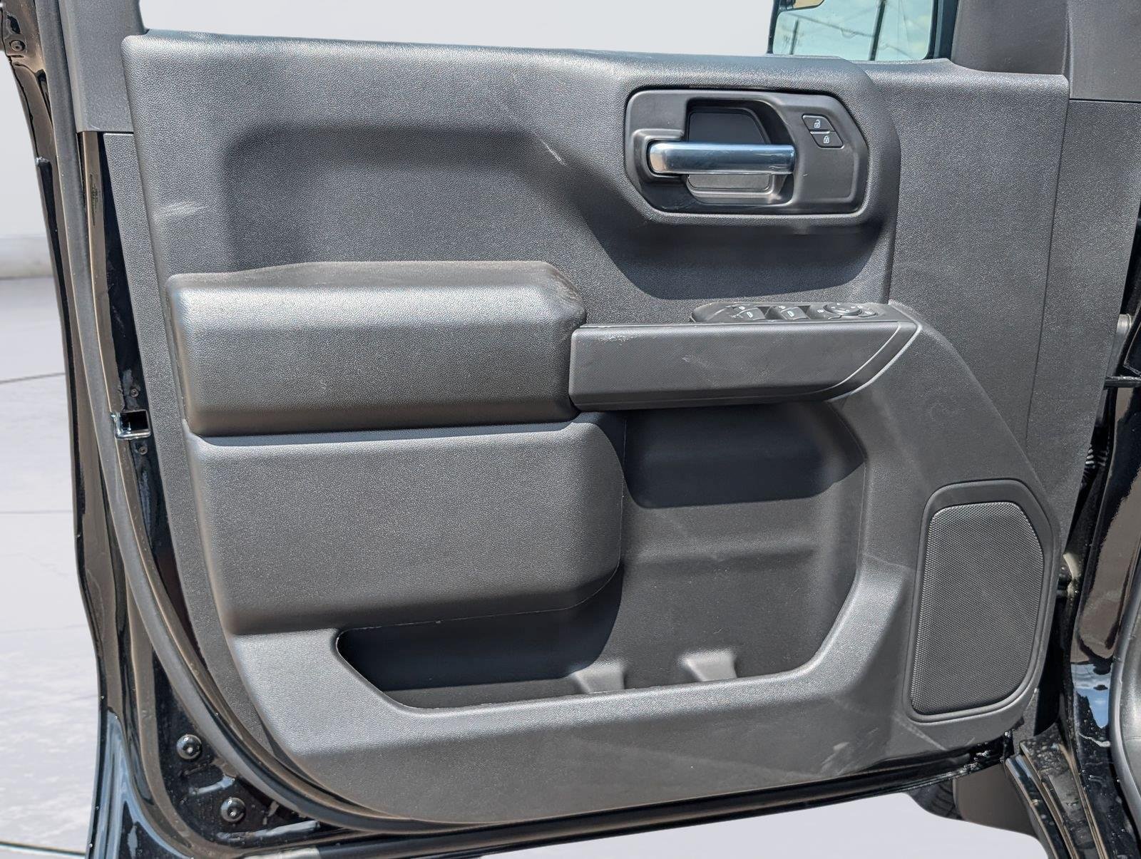 New 2026 Chevrolet Silverado 1500 Custom AWD/4WD image 10