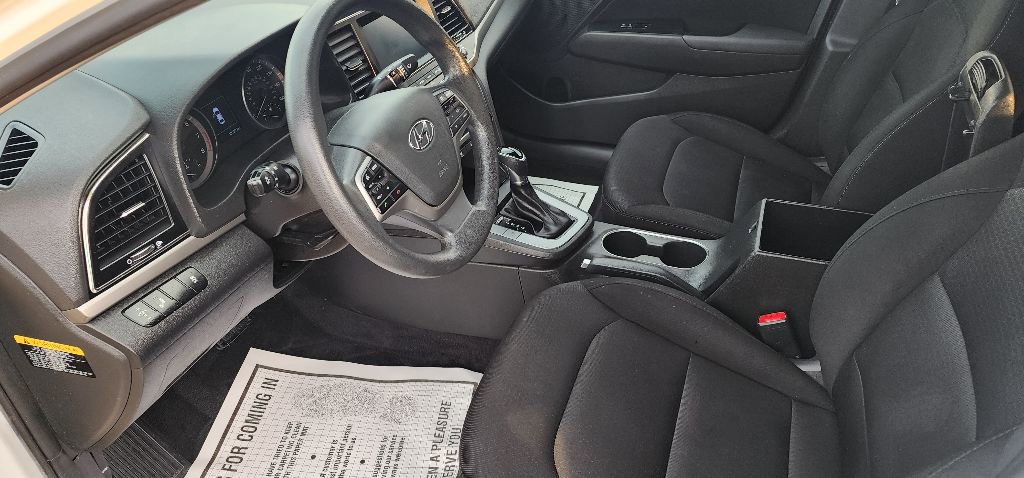 Used 2018 Hyundai Elantra SEL FWD image 10