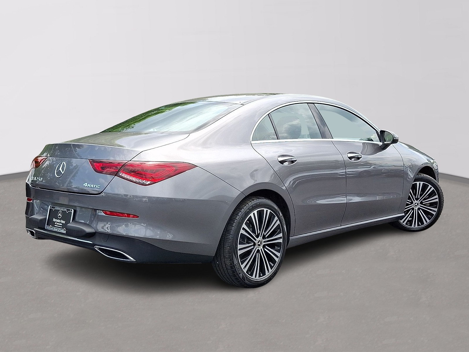 Certified 2022 Mercedes-Benz CLA 250 4MATIC image 4