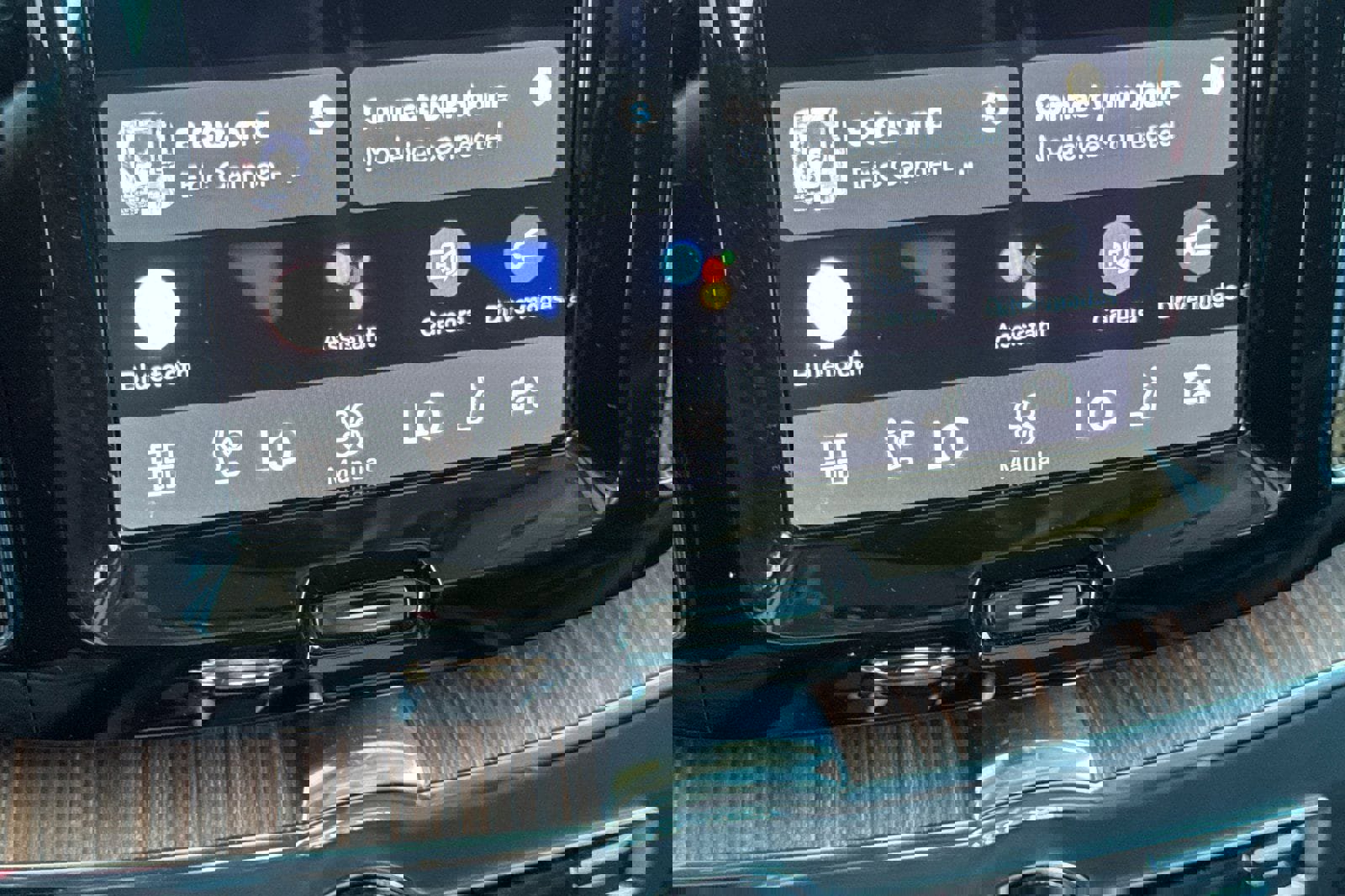 Certified 2023 Volvo XC60 T8 Ultimate image 24