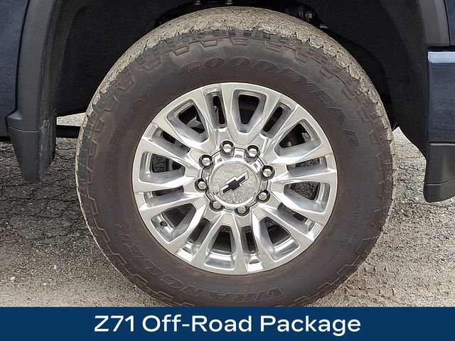 Used 2022 Chevrolet Silverado 2500 High Country w/ Technology Package image 11