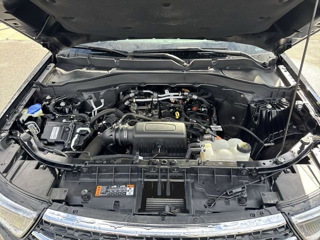 Used 2023 Ford Explorer XLT w/ Equipment Group 202A AWD/4WD image 12