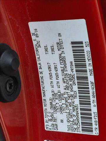Used 2017 Toyota Tacoma TRD Sport AWD/4WD image 16