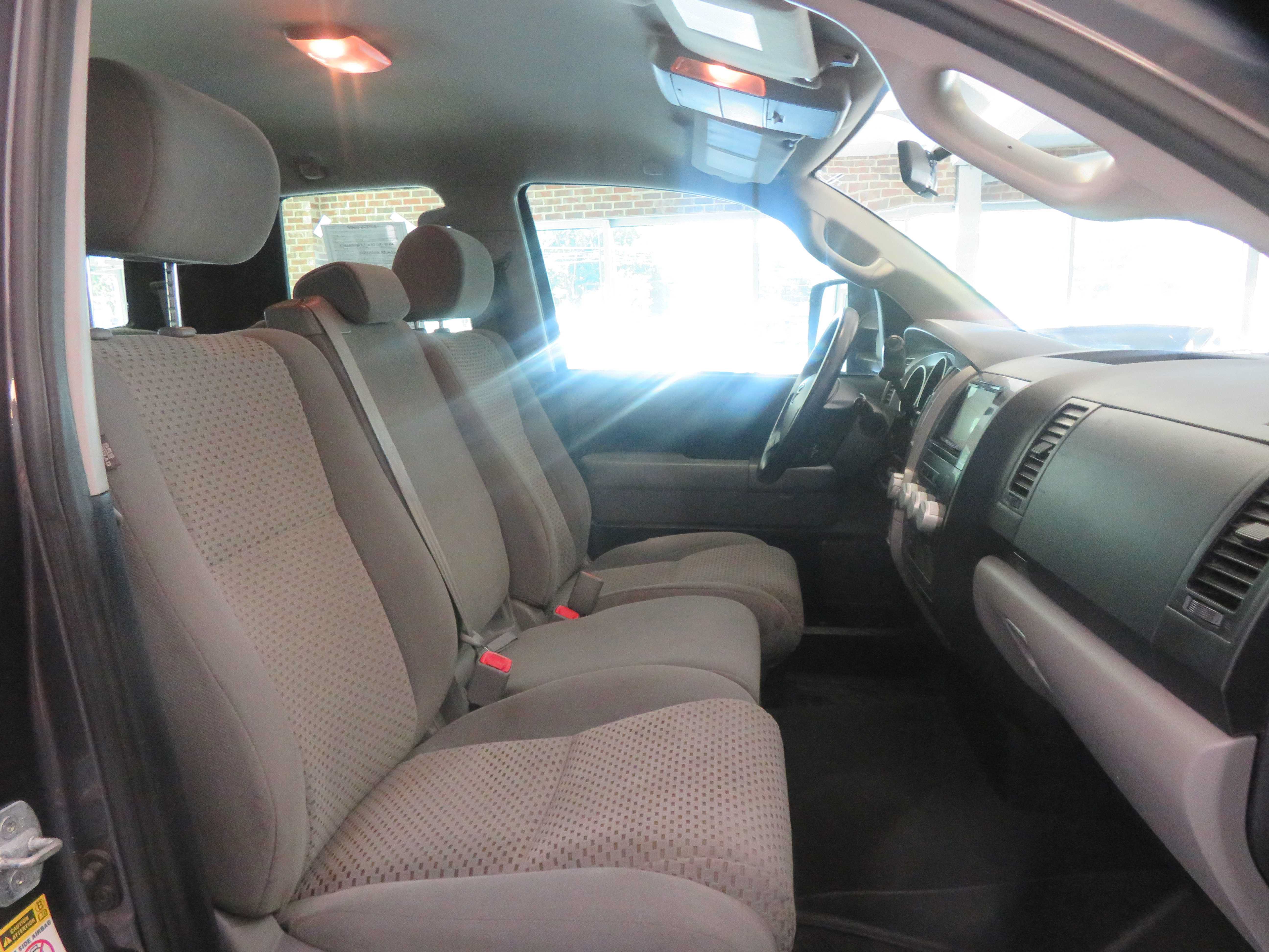 Used 2012 Toyota Tundra 4x4 Double Cab w/ Tow Pkg image 23