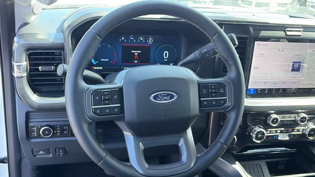 New 2026 Ford F250 Lariat w/ Black Appearance Package AWD/4WD image 21