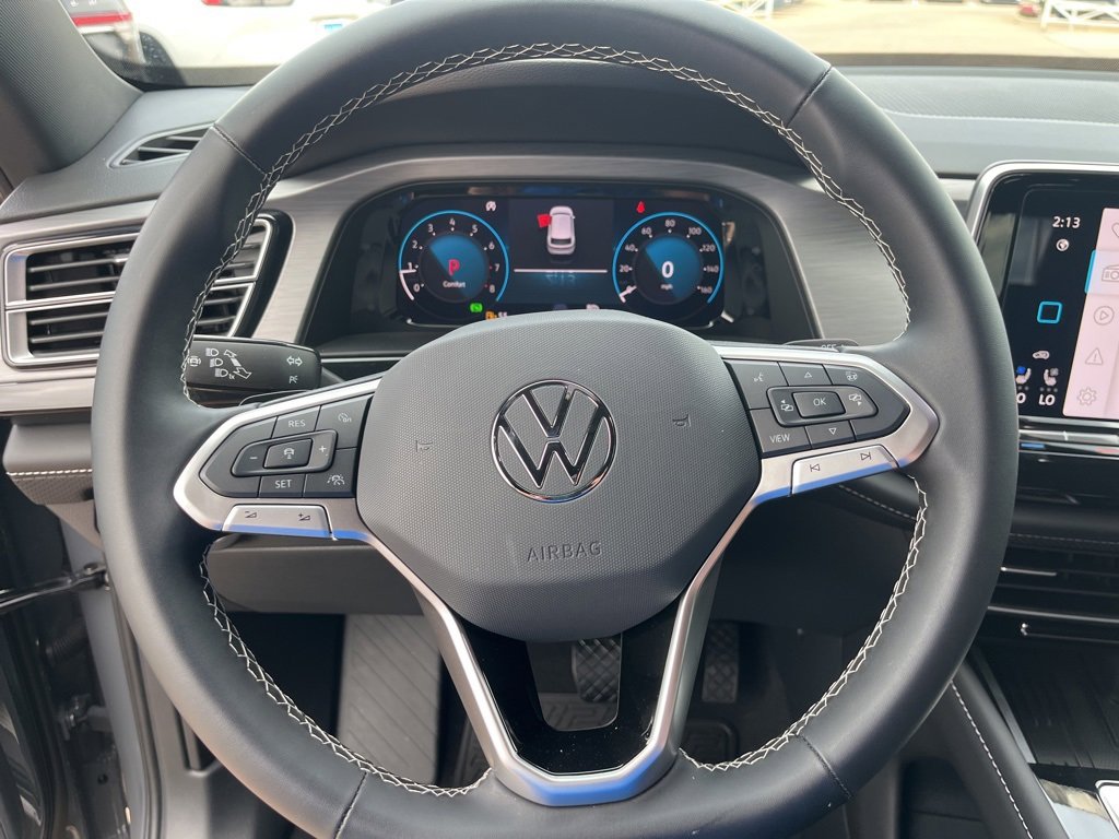 New 2025 Volkswagen Atlas Cross Sport SE image 13