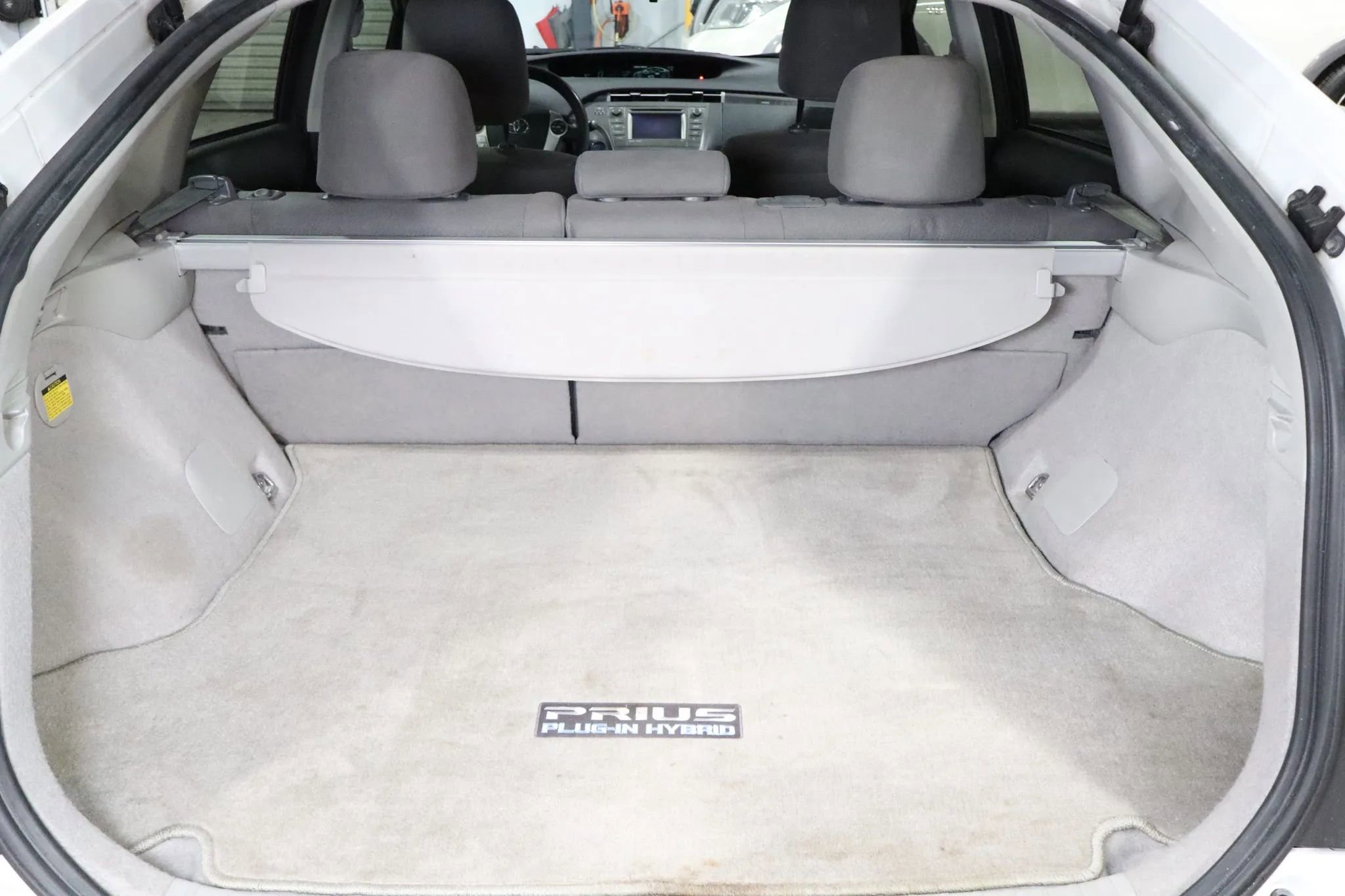 Used 2013 Toyota Prius Plug-In Hybrid image 14