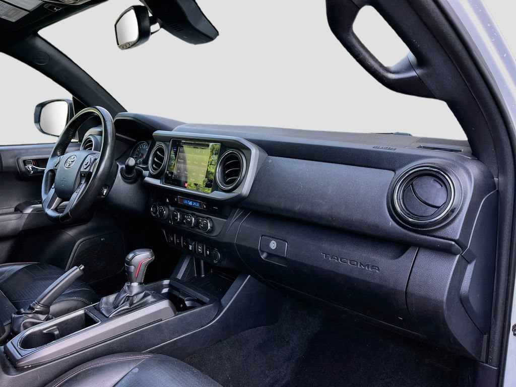 Used 2019 Toyota Tacoma TRD Pro AWD/4WD image 30